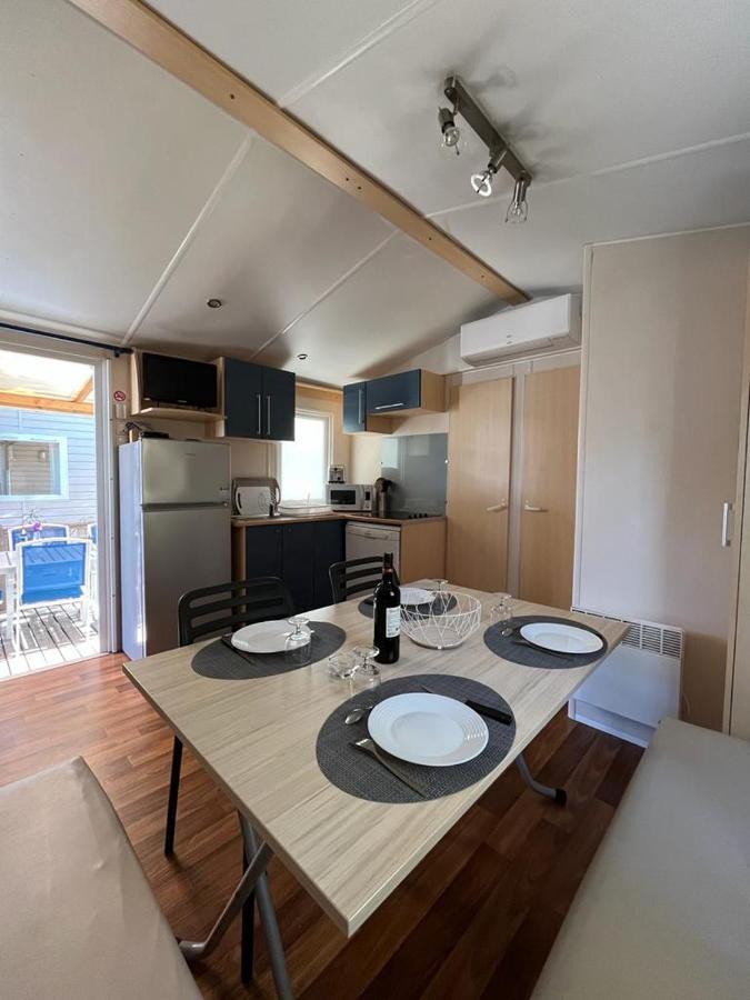 Mobil Home 8 Personnes Camping L'Elysee Vagues Oceanes Le Grau-du-Roi Exterior foto